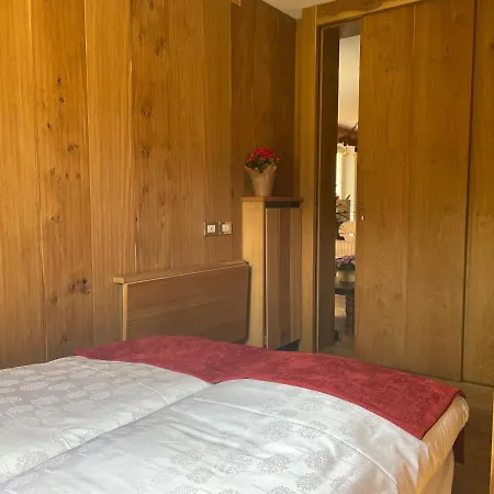 Dolomiti Sunrise Apartment *