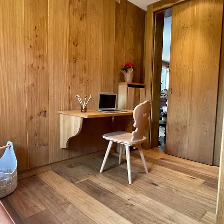 Dolomiti Sunrise Apartment *