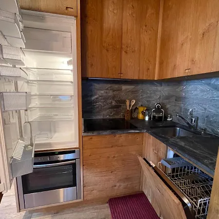 Dolomiti Sunrise Apartment *